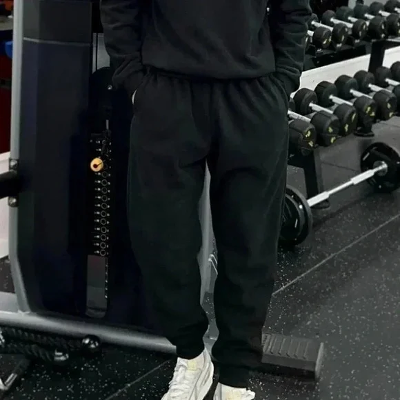 Black Mens Sweatshirt & Sweatshirt
